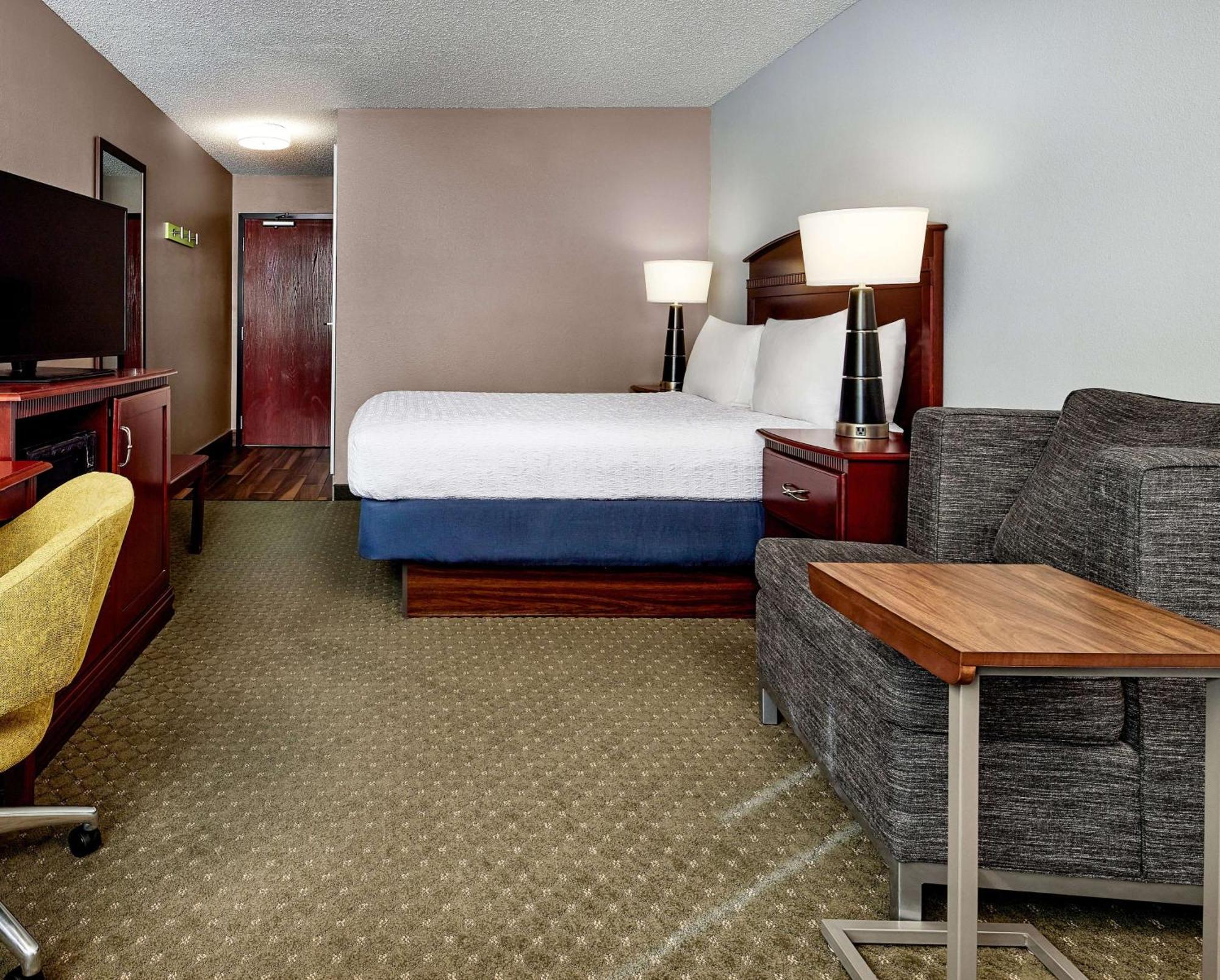 Hampton Inn Лонгмонт Экстерьер фото