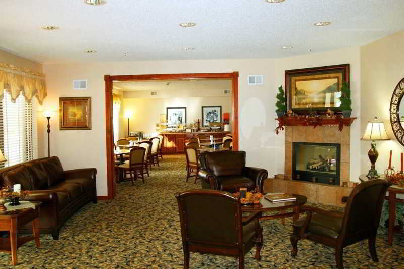 Hampton Inn Лонгмонт Экстерьер фото